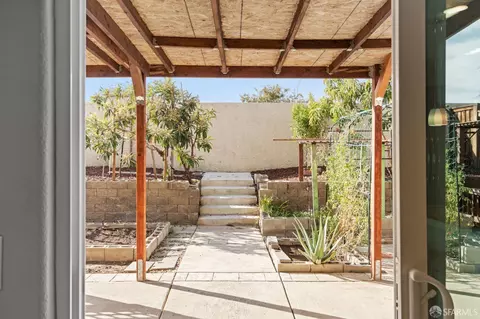 Exterior - 147 Davisco Dr, Oakley, CA 94561 photo 4 of 9