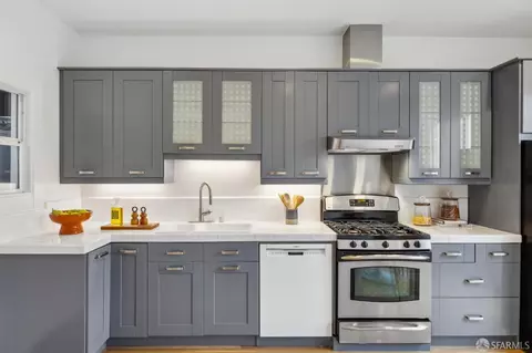 Kitchen - 273 27th St, San Francisco, CA 94131 photo 4 of 5