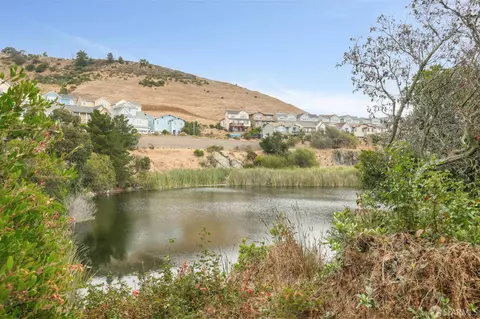 View/Area - 101 Seapoint Ct, Richmond, CA 94801 photo 6 of 12