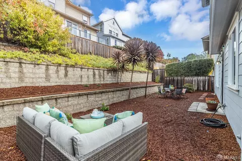 Exterior - 101 Seapoint Ct, Richmond, CA 94801 photo 5 of 10