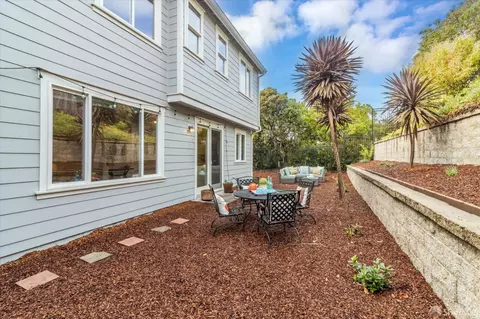 Exterior - 101 Seapoint Ct, Richmond, CA 94801 photo 3 of 10