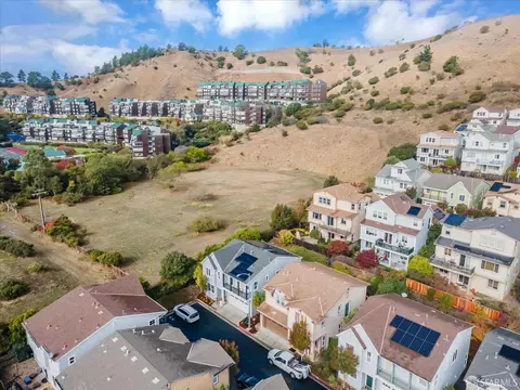 View/Area - 101 Seapoint Ct, Richmond, CA 94801 photo 4 of 12