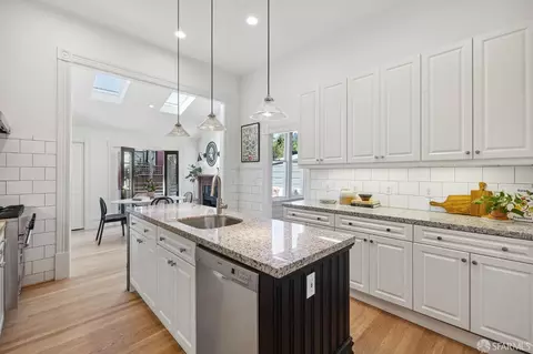 286 Eureka St, San Francisco, CA 94114 photo 11