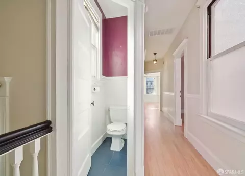 1086 Capp St, San Francisco, CA 94110 photo 4