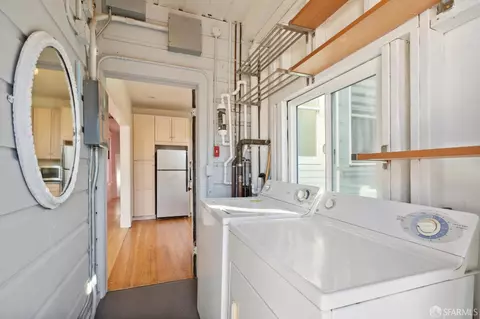 1086 Capp St, San Francisco, CA 94110 photo 14