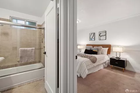 Bedroom - 220 Cypress St #C, Alameda, CA 94501 photo 4 of 7