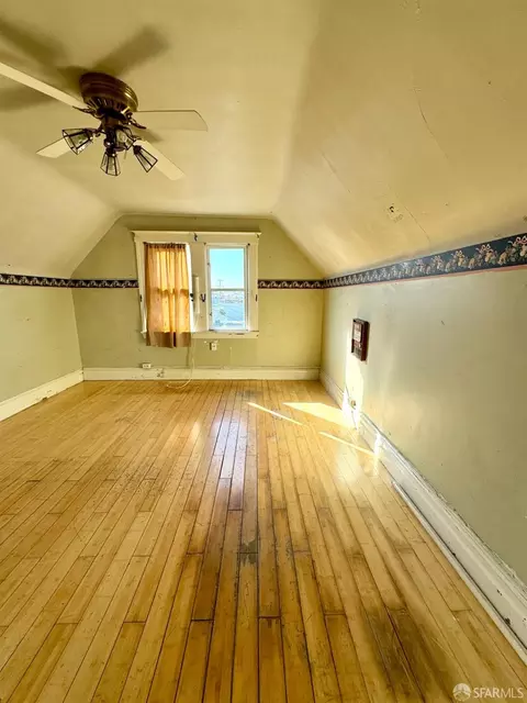 35 Allison St, San Francisco, CA 94112 photo 25