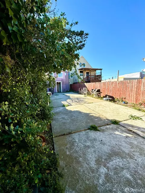 35 Allison St, San Francisco, CA 94112 photo 28