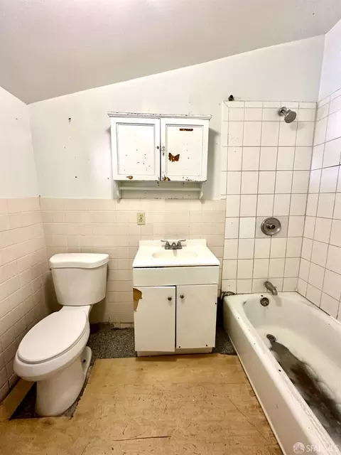 35 Allison St, San Francisco, CA 94112 photo 24