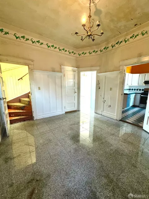 35 Allison St, San Francisco, CA 94112 photo 13