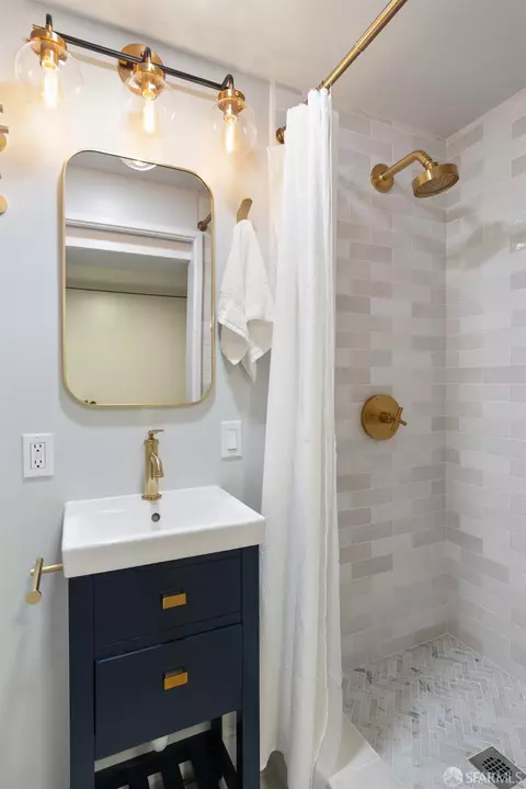 2430 Pine St, San Francisco, CA 94115 photo 22