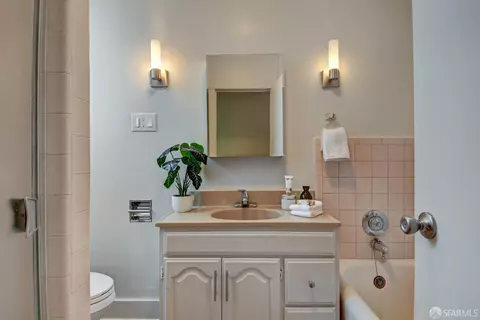 1678 25th Ave, San Francisco, CA 94122 photo 27