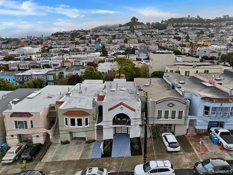 1678 25th Ave, San Francisco, CA 94122 photo 2
