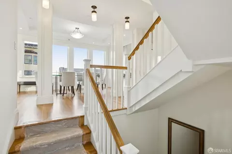 Entry Way - 288 Willard North St, San Francisco, CA 94118 photo 2 of 7