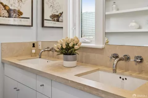 Bath - 288 Willard North St, San Francisco, CA 94118 photo 3 of 8