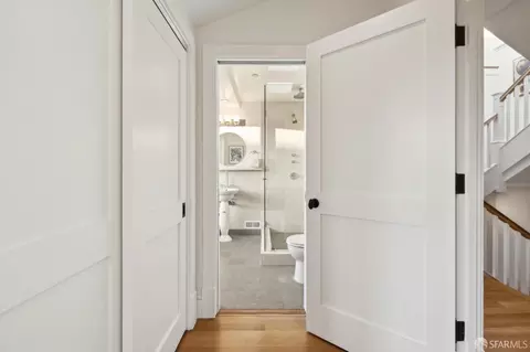 Entry Way - 288 Willard North St, San Francisco, CA 94118 photo 5 of 7