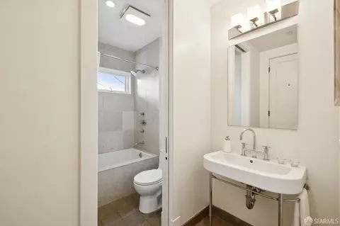 Bath - 288 Willard North St, San Francisco, CA 94118 photo 1 of 8