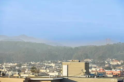 View/Area - 288 Willard North St, San Francisco, CA 94118 photo 6 of 9
