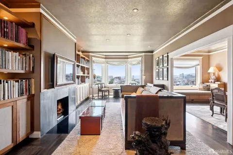 Living - 2111 Hyde St #403, San Francisco, CA 94109 photo 1 of 7