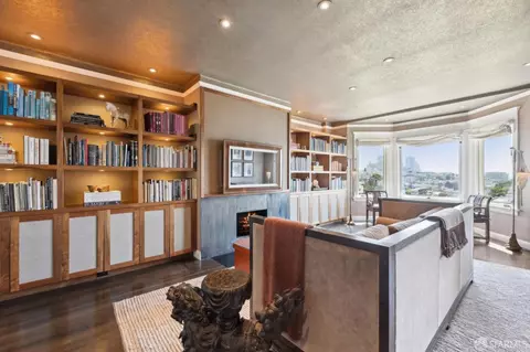 Living - 2111 Hyde St #403, San Francisco, CA 94109 photo 6 of 7