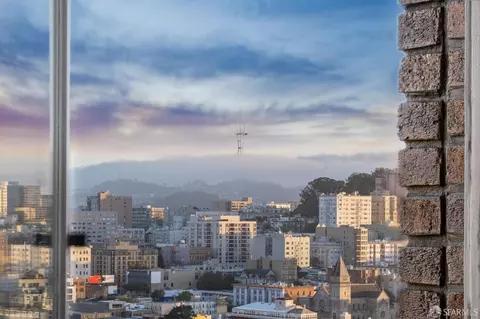 View/Area - 2111 Hyde St #403, San Francisco, CA 94109 photo 4 of 8