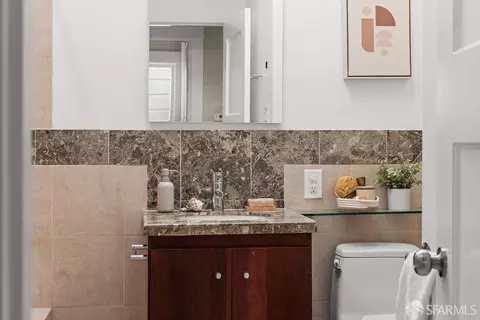 Bath - 1370 41st Ave, San Francisco, CA 94122 photo 7 of 10