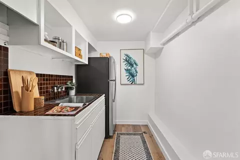 Other - 1370 41st Ave, San Francisco, CA 94122 photo 4 of 7