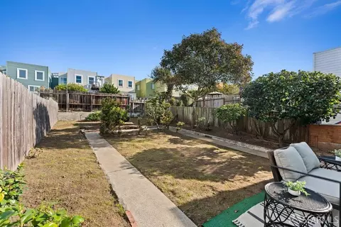 Exterior - 1370 41st Ave, San Francisco, CA 94122 photo 7 of 11