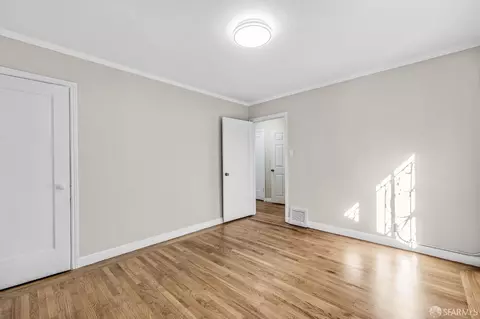 Bedroom - 545 Niagara Ave, San Francisco, CA 94112 photo 6 of 8