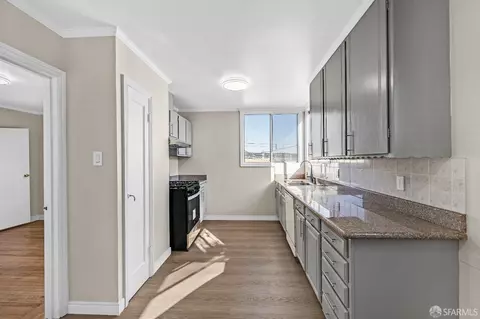 Kitchen - 545 Niagara Ave, San Francisco, CA 94112 photo 6 of 7