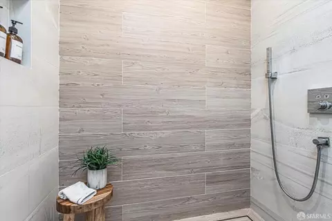 Bath - 711 29th Ave, San Francisco, CA 94121 photo 2 of 4