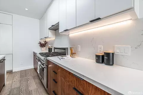 Kitchen - 711 29th Ave, San Francisco, CA 94121 photo 5 of 6