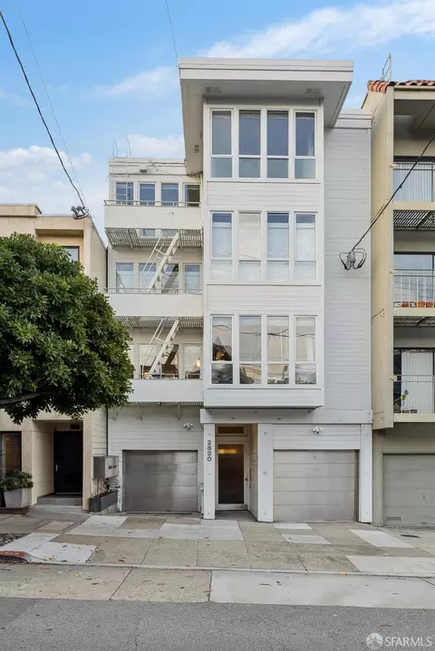 2820 Greenwich St #1, San Francisco, CA 94123
