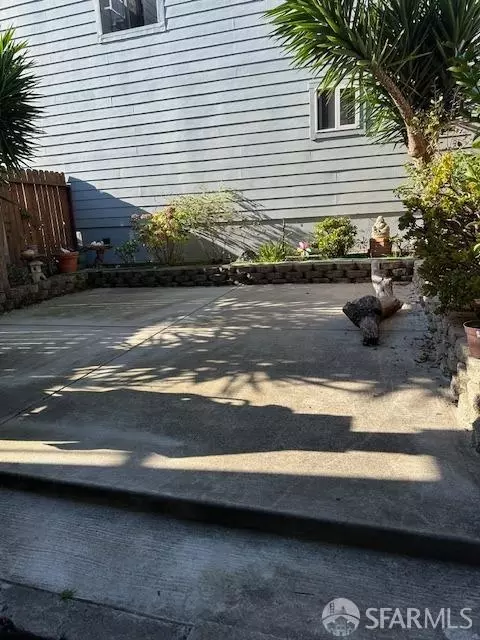 486 NW Yale St, San Francisco, CA 94134 photo 18