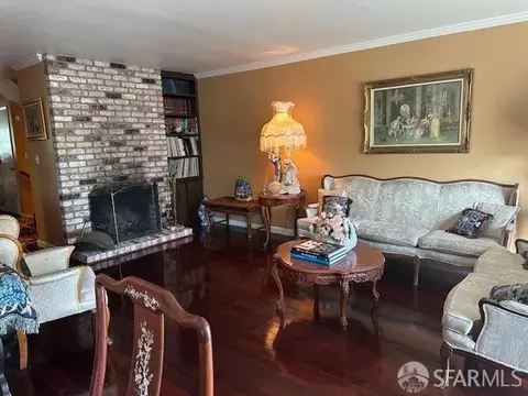 486 NW Yale St, San Francisco, CA 94134 photo 4