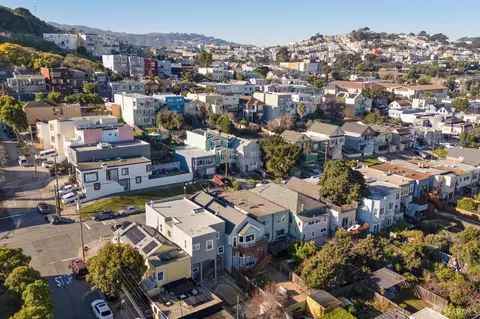 View/Area - 1010 Ingerson Ave, San Francisco, CA 94124 photo 2 of 6