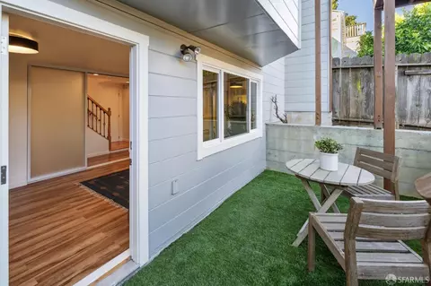 Exterior - 1010 Ingerson Ave, San Francisco, CA 94124 photo 6 of 15