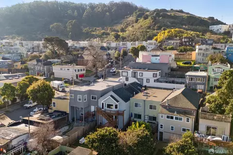 View/Area - 1010 Ingerson Ave, San Francisco, CA 94124 photo 3 of 6