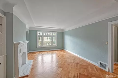 Living - 522 21st Ave, San Francisco, CA 94121 photo 1 of 5
