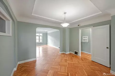 Living - 522 21st Ave, San Francisco, CA 94121 photo 5 of 5