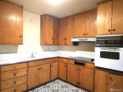 272 Farallones St, San Francisco, CA 94112 photo 19