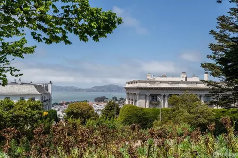 1925 Pacific Ave #4, San Francisco, CA 94109 photo 39