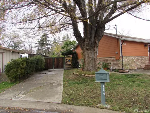 Exterior - 1572 Manchester Ct, Concord, CA 94521 photo 12 of 13