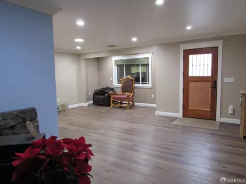 Living - 1572 Manchester Ct, Concord, CA 94521 photo 1 of 4