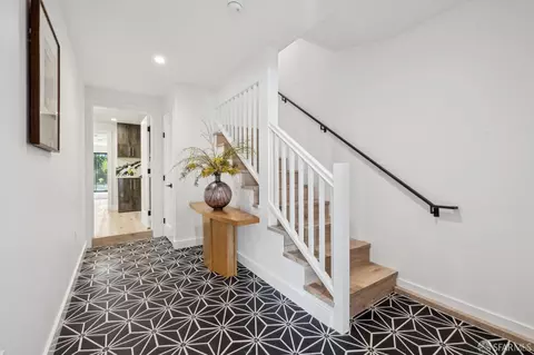 Entry Way - 1443 29th Ave, San Francisco, CA 94122 photo 4 of 4