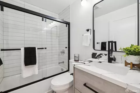 Bath - 1443 29th Ave, San Francisco, CA 94122 photo 9 of 10