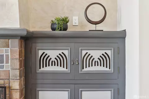 Entry Way - 1443 29th Ave, San Francisco, CA 94122 photo 1 of 4