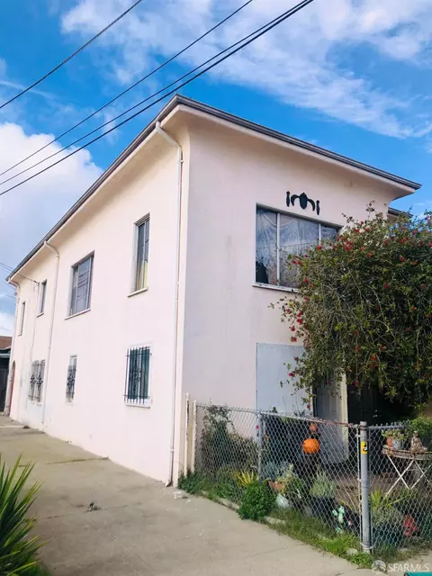 853 Willow St, Oakland, CA 94607 photo 4