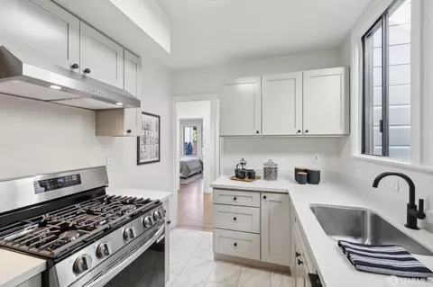 Kitchen - 3058 25th St, San Francisco, CA 94110 photo 4 of 5