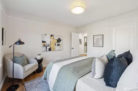 Bedroom - 3058 25th St, San Francisco, CA 94110 photo 6 of 9